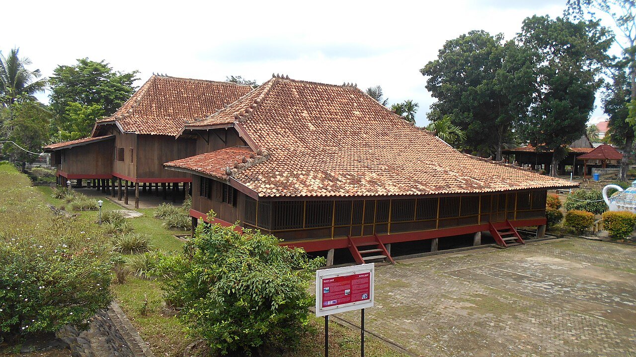 Kawasan Pergudangan Terpadu & Transit Logistik AAL