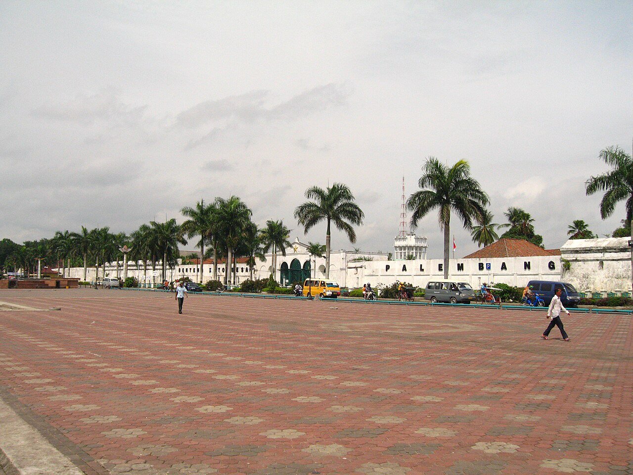 Revitalisasi Promenade Waterfront Benteng Kuto Besak (BKB)