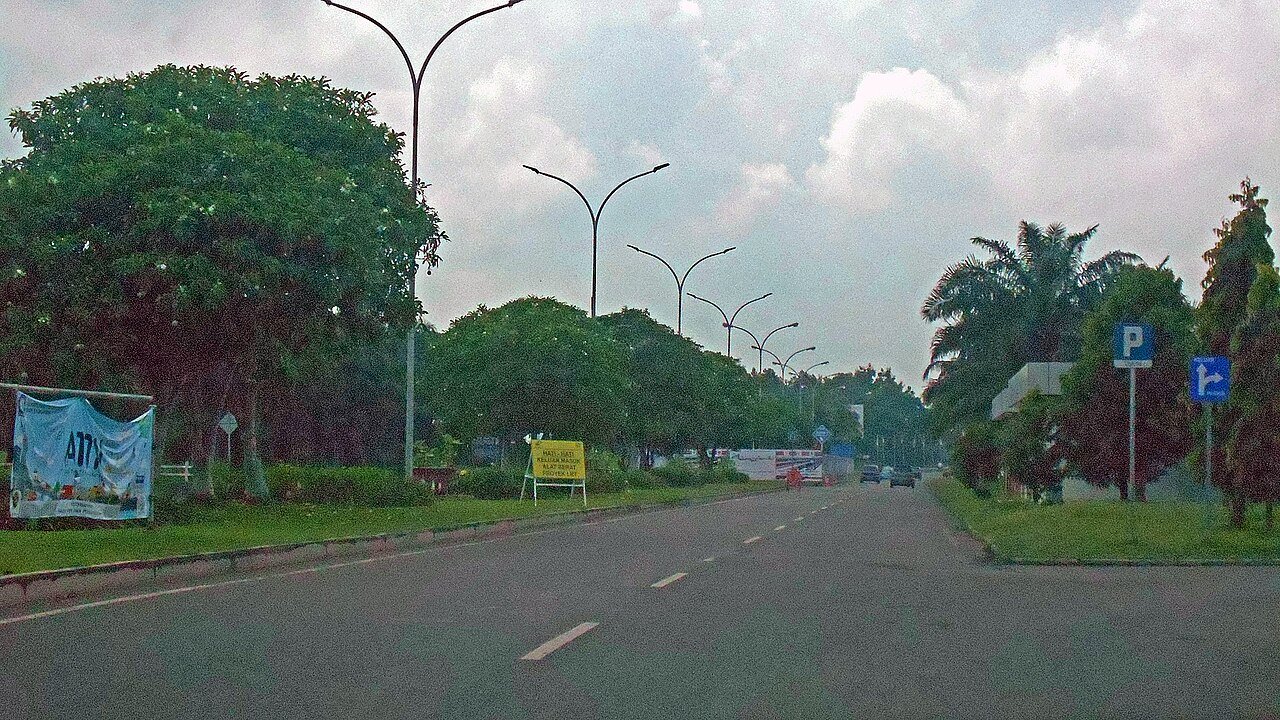 Pusat Distribusi Perdagangan & Cold Storage Sako Permai