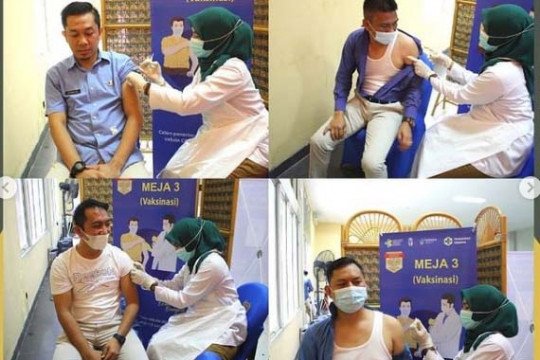 Vaksinasi Covid-19 Pegawai DPMPTSP Kota Palembang